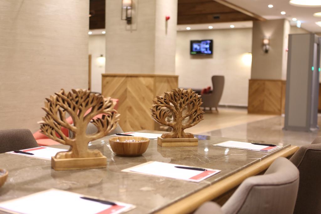 Ramada Hotel & Suites Адана Экстерьер фото